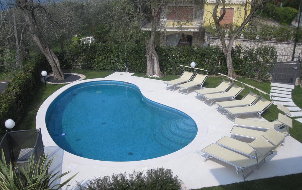 Appartamenti Chemasi Brenzone sul Garda Exteriör bild