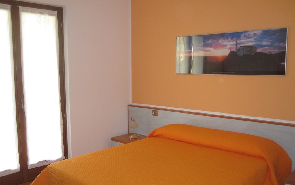 Appartamenti Chemasi Brenzone sul Garda Exteriör bild
