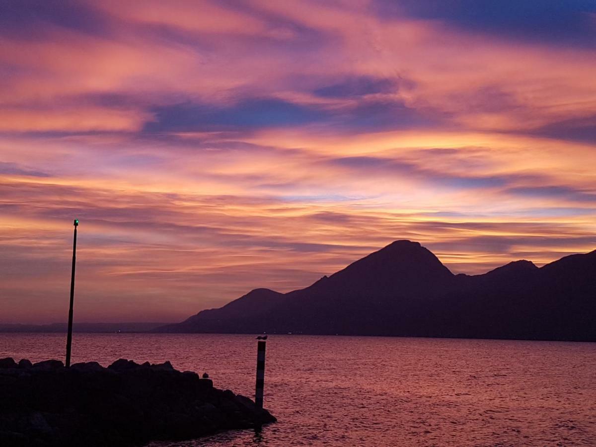 Appartamenti Chemasi Brenzone sul Garda Exteriör bild